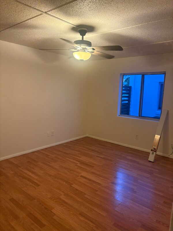 Foto del edificio - 1625 Espanola Ave