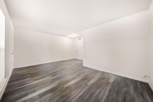 Foto del edificio - 2314 Parker Ln