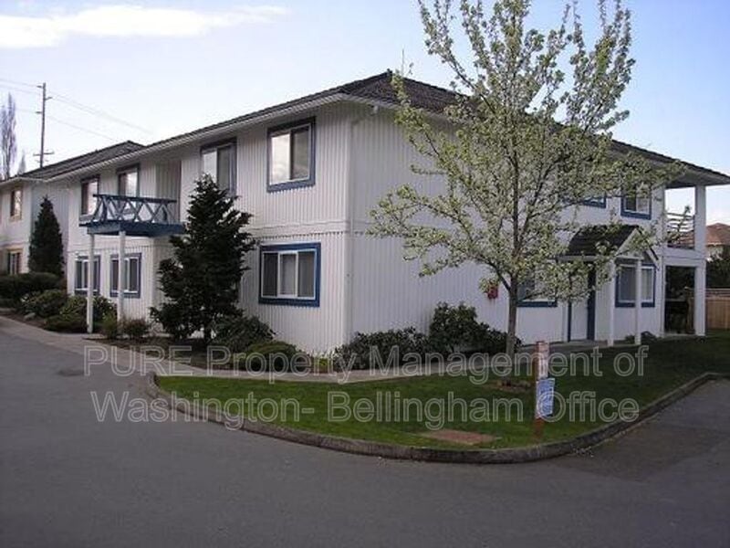 3327 Racine St Unit 202, Bellingham, WA 98226 Condo for Rent in
