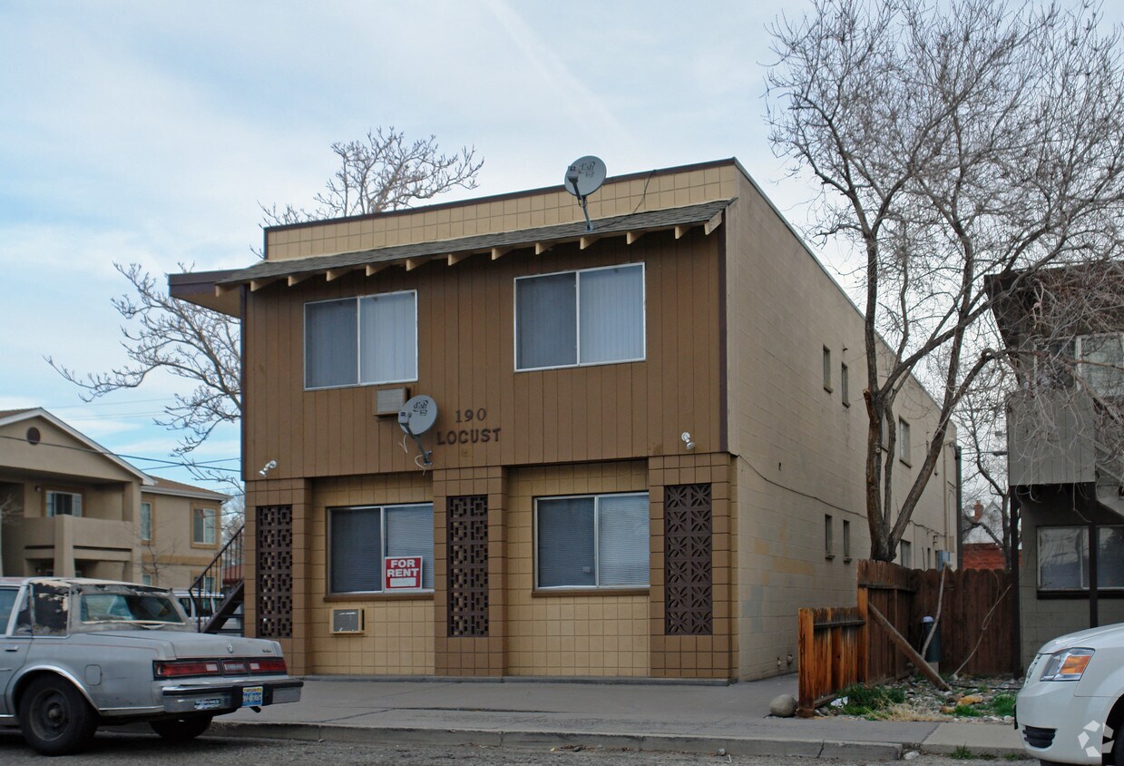 Building Photo - 190 Locust St