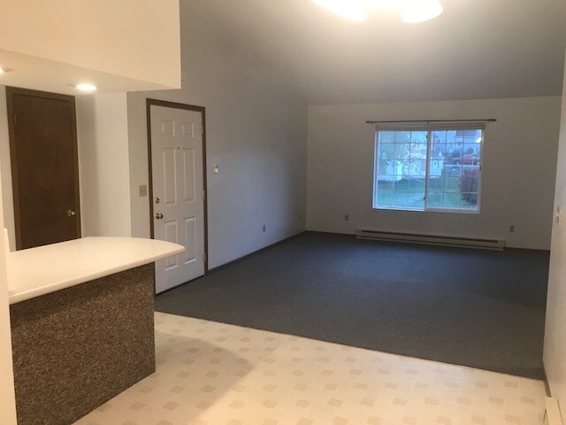Foto del edificio - 403 N Division St