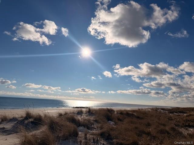 Foto del edificio - 409A Dune Rd