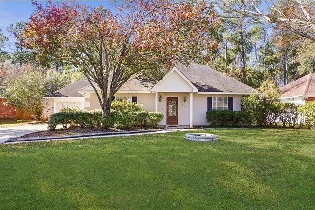 Foto del edificio - 122 Woodcrest Dr