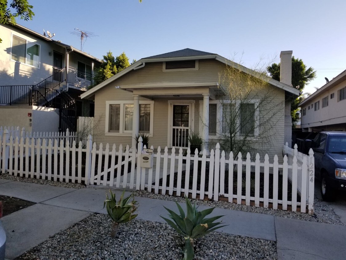 1224 N Ogden Dr, West Hollywood, CA 90046 House Rental in West