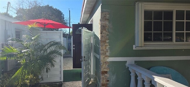 Photo - 2648 Bahama Dr House