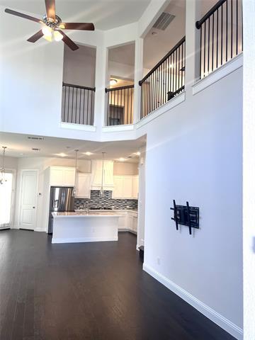 Building Photo - 3647 Sevilla Dr