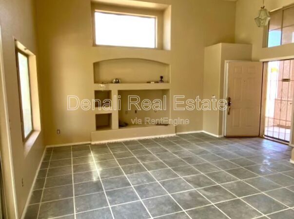 Foto del edificio - 18404 N 147th Dr