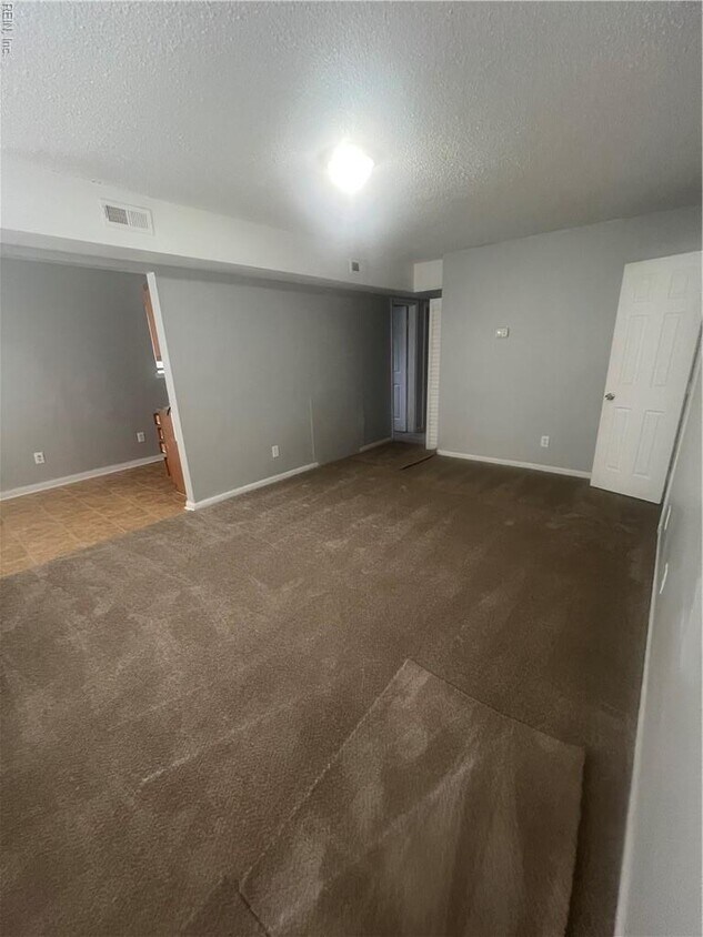 Foto del edificio - 629 W 28th St