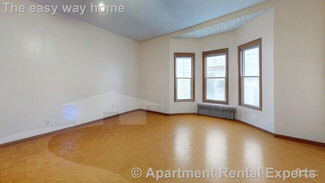 Foto del edificio - 240 School St