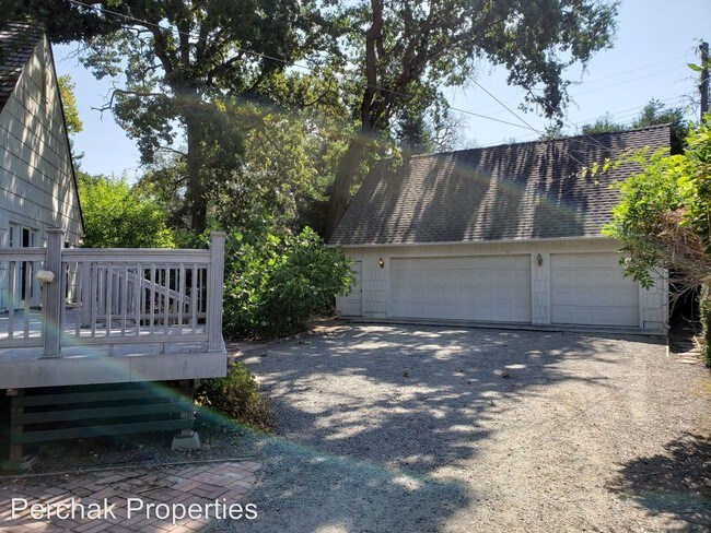 Building Photo - 4 br, 2 bath House - 2072 Alameda Diablo