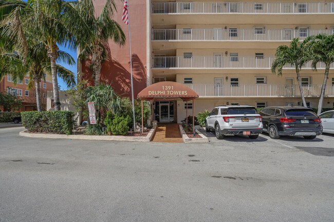 Building Photo - 1391 S Ocean Blvd