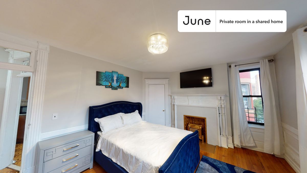 Private bedroom in 4 bed/1 bath Home - Private bedroom in 4 bed/1 bath Home