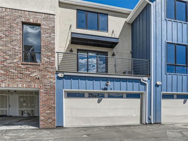 Foto del edificio - 3 bedroom in Arvada CO 80002