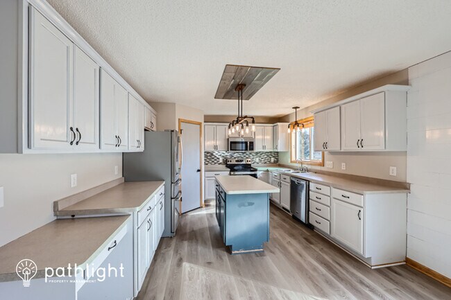 Building Photo - 2533 River Bend Trail, Mayer, MN, 55360