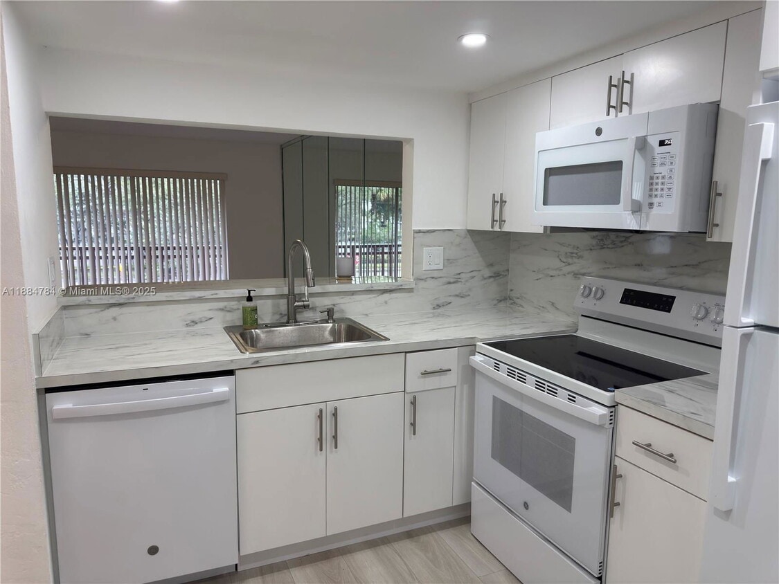 Photo - 11291 Southwest 88th Street Apt #202, Miami, FL 33173 - 1 BR 1 BA condo