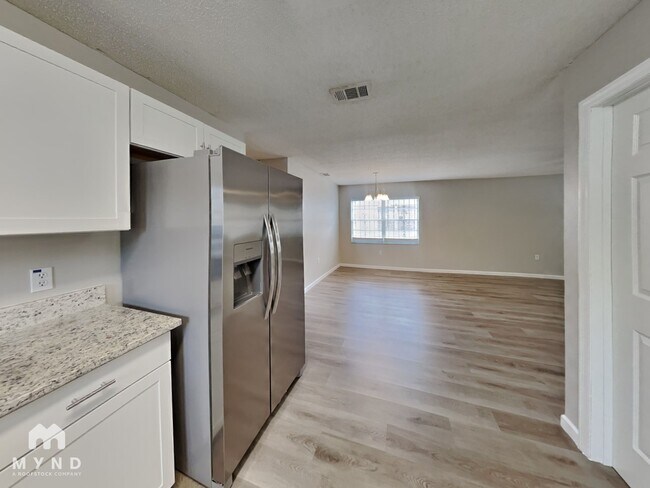 Foto del edificio - 2608 32nd Village Ave