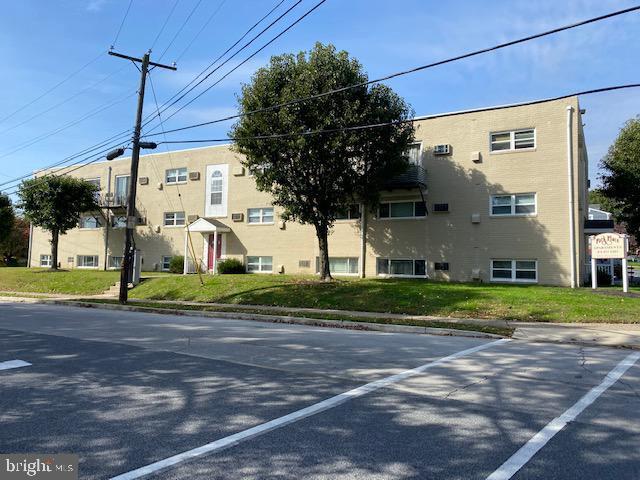 Foto del edificio - 294 E Winona Ave