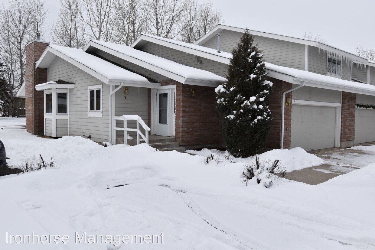 Primary Photo - 2 br, 2 bath House - 3150 Graf Unit 9