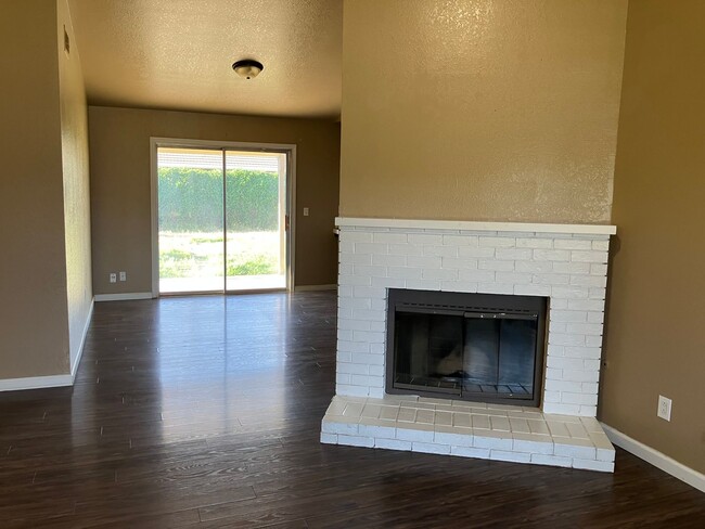 Foto del edificio - 4505 Endicott Dr