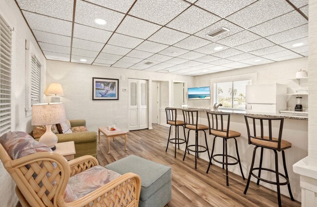 Building Photo - 7785 Estero Blvd