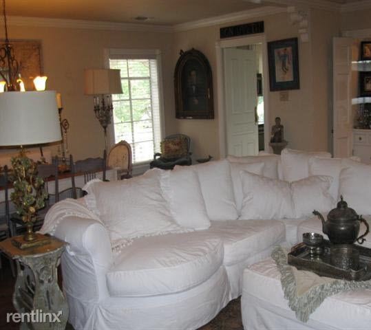 Building Photo - 5825 Grassmere Ln