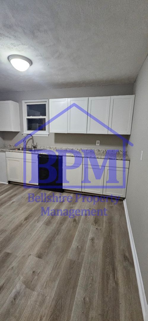 Foto del edificio - Affordable 2 Bed, 1 Bath Duplex in Madison...