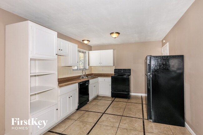 Foto del edificio - 1075 Madison Ln