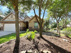 Building Photo - 11 Silver Arrow Court
