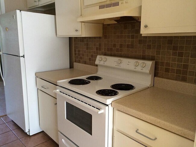 Foto del edificio - 9032 Wilcrest Dr