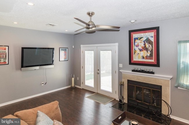 Building Photo - 31 Regency Dr