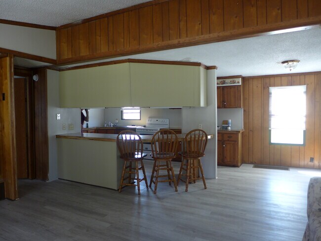 Foto del edificio - 1114 Grantham School Rd