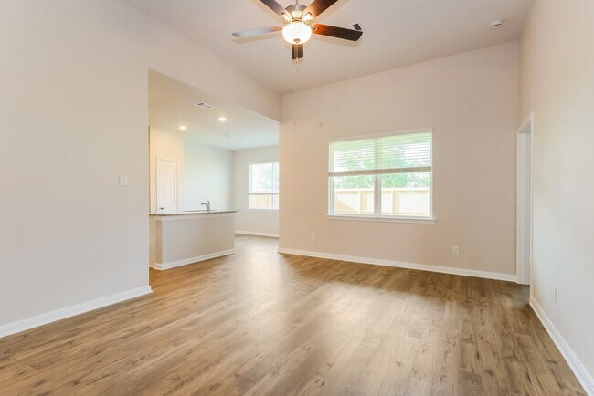Building Photo - 412 San Miguel Crk Dr