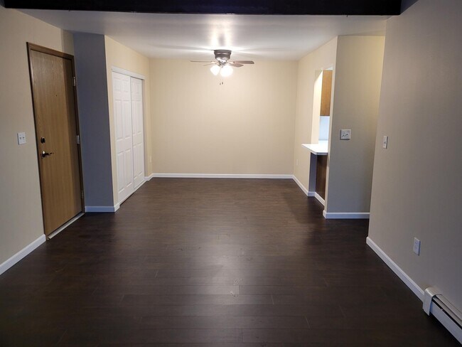 Foto del edificio - 2500 Wilson Ct