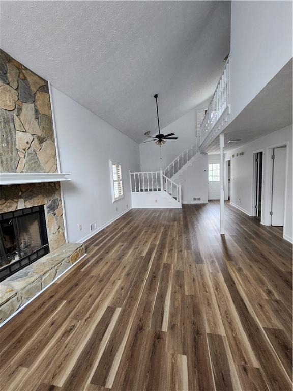 Foto del edificio - 326 New Hope Rd