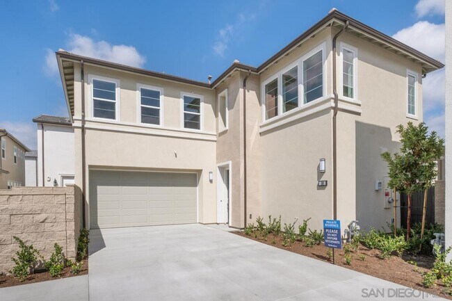 Building Photo - 180 Brackens