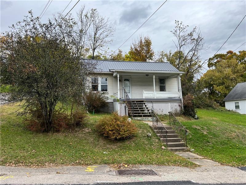 249 Elm St, Washington, PA 15301 House Rental in Washington, PA