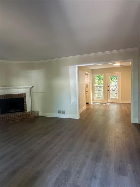 Foto del edificio - 3155 Cape Cir