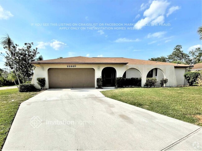 Building Photo - 22440 Tennyson Ave