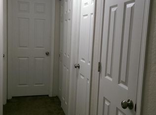 Building Photo - charming 2 bedroom 1 bath duplex