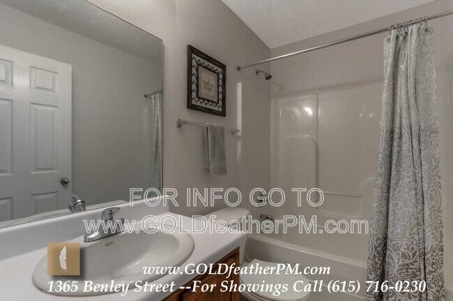 Foto del edificio - 1355 Benley St
