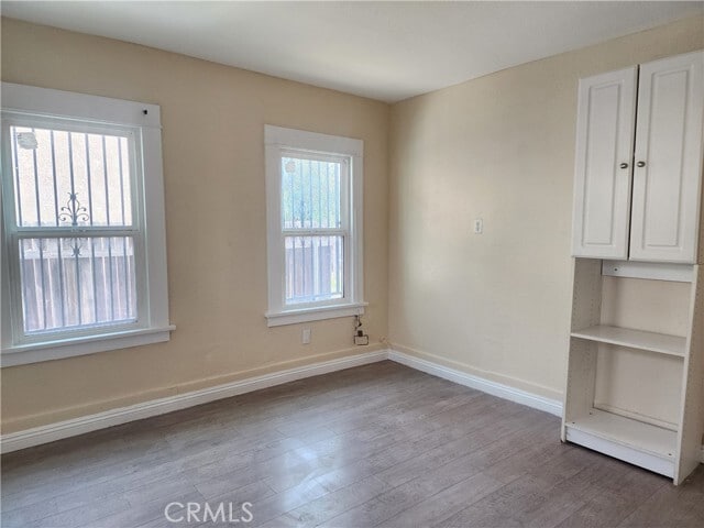 Building Photo - 211 E Gage Ave