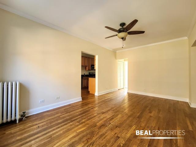 Building Photo - 1 bedroom in CHICAGO IL 60613