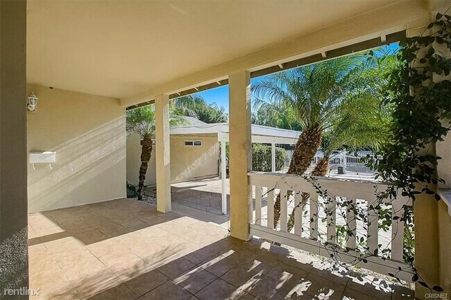 Foto del edificio - 3 br, 2 bath House - 6515 Baird Ave