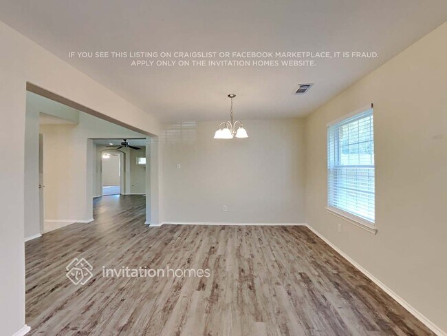 Foto del edificio - 14327 Heron Marsh Dr