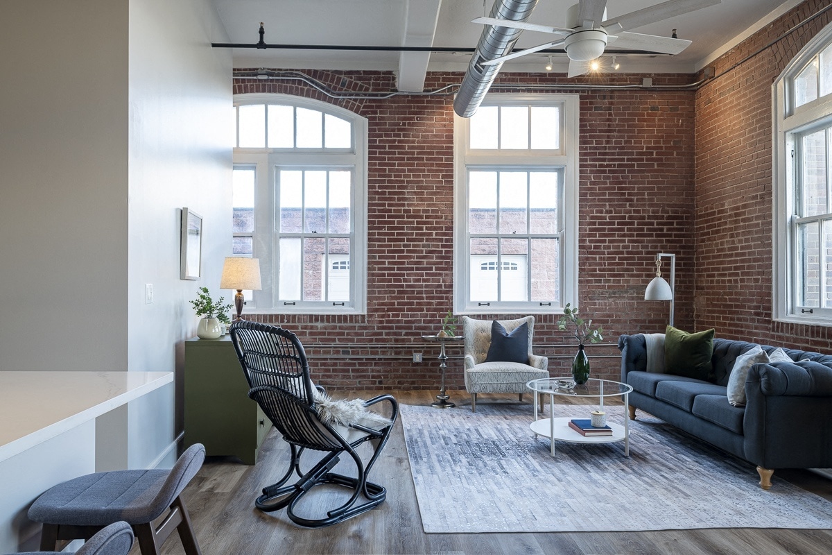 Capstone - 4466 Olive St Saint Louis, MO 63108 | Apartments.com