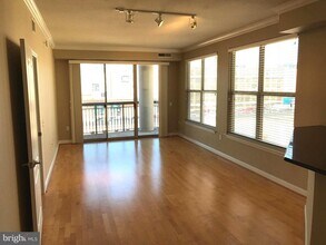 Building Photo - 1441 Rhode Island Ave NW