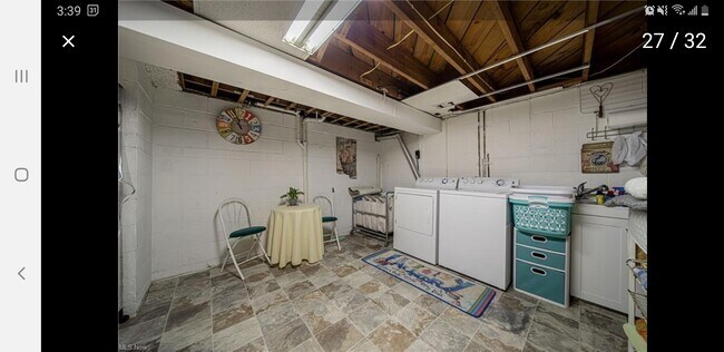 Foto del edificio - 7544 Acacia Ave