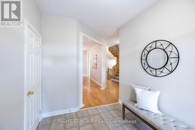 Building Photo - 64 Chimney Hill Way