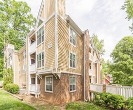 Building Photo - 2516 Cranbrook Ln