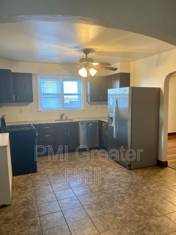 814 Bush St, Bridgeport, PA 19405 Condo for Rent in Bridgeport, PA